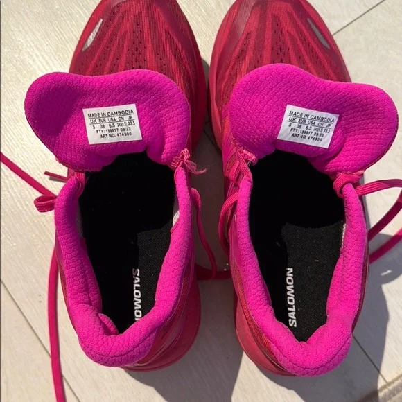 Running shoes - Picture 4 of 5